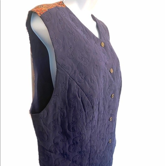 Pendleton Quilted Front Silk Back Vest - Picture 2 of 5